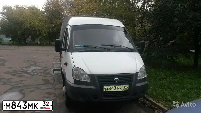 Фото автомобиля GAZ 3302 GAZEL, 2012 — госномер М843МК32. Цвет: Белый