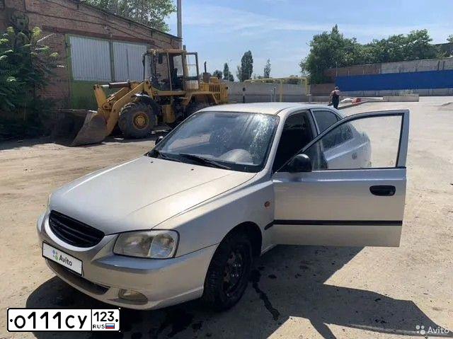 Фото автомобиля TAGAZ ACCENT, 2008 — госномер О111СУ123. Цвет: СЕРЕБРИСТЫЙ