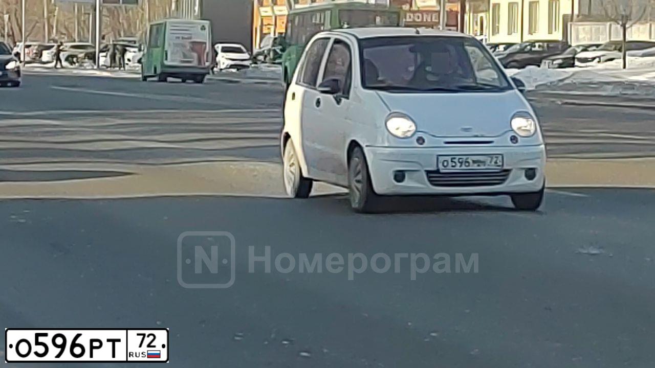 Фото автомобиля HYUNDAI GETZ, 2007 — госномер О596РТ72. Цвет: СЕРЕБРИСТЫЙ