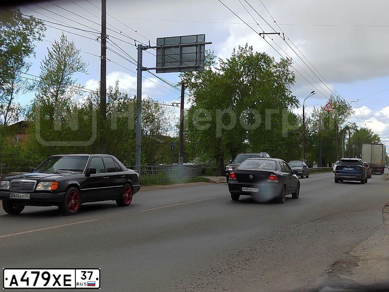 Фото автомобиля MERCEDES M-KLASSE, 2012 — госномер К283ВВ799. Цвет: Белый
