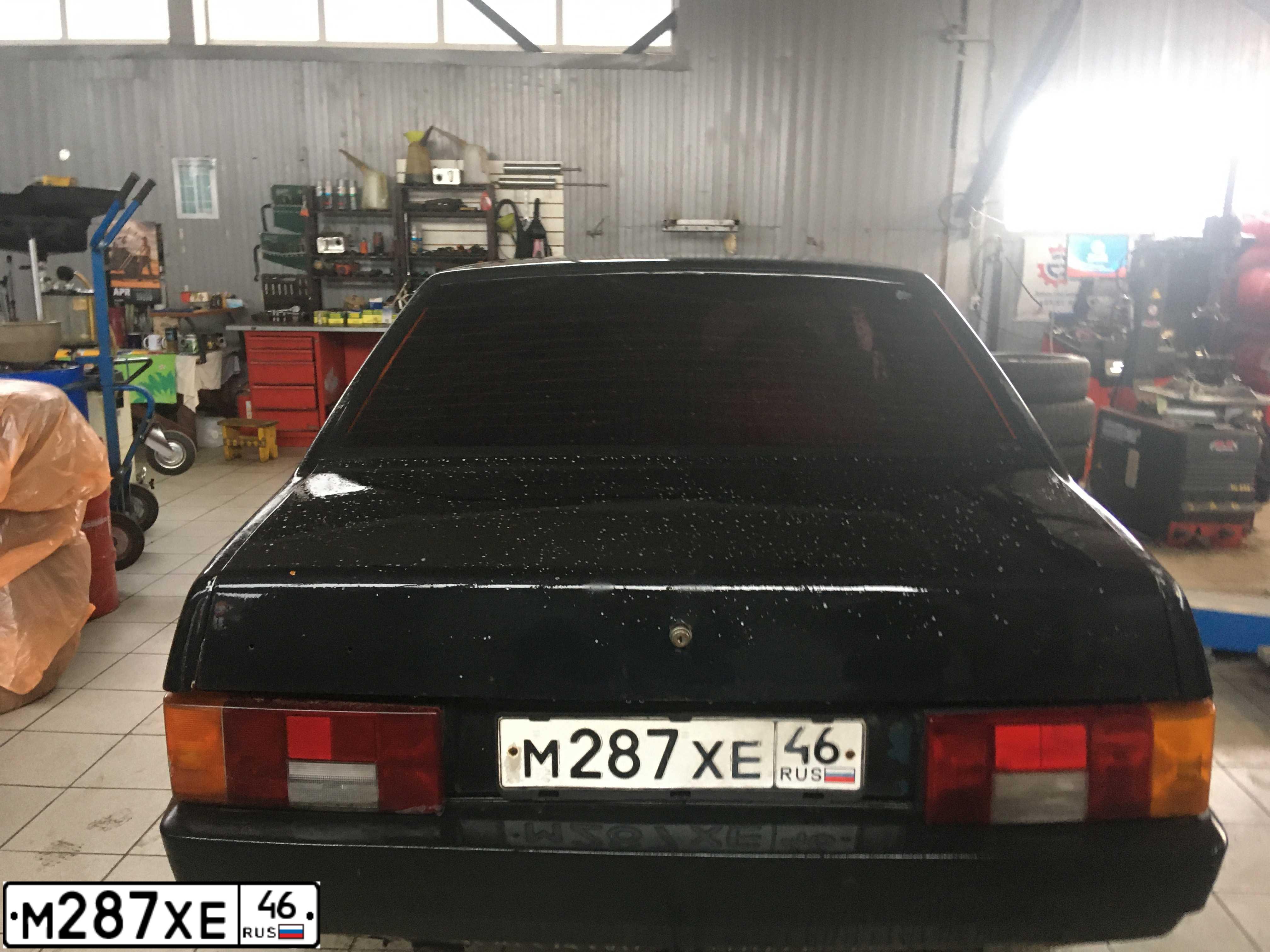 Фото автомобиля LADA 2109 SAMARA, 1999 — госномер М287ХЕ46. Цвет: ЧЕРНЫЙ