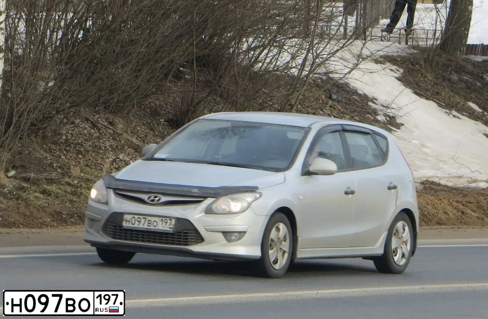 Фото автомобиля HYUNDAI I30, 2010 — госномер Н097ВО197. Цвет: СЕРЫЙ