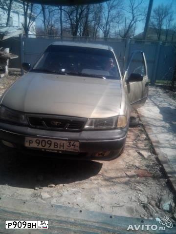 Фото автомобиля DAEWOO NEXIA, 2007 — госномер С426АА199. Цвет: ПЕСОЧНЫЙ