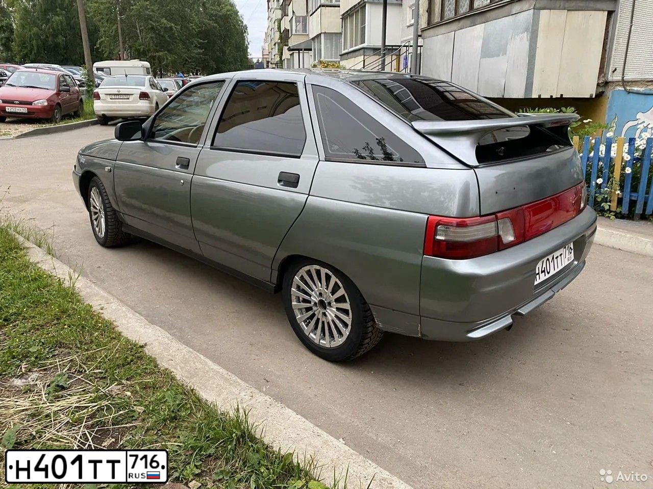 Фото автомобиля LADA 2112, 2008 — госномер У421ХЕ43. Цвет: средний серо-зеленый металлик