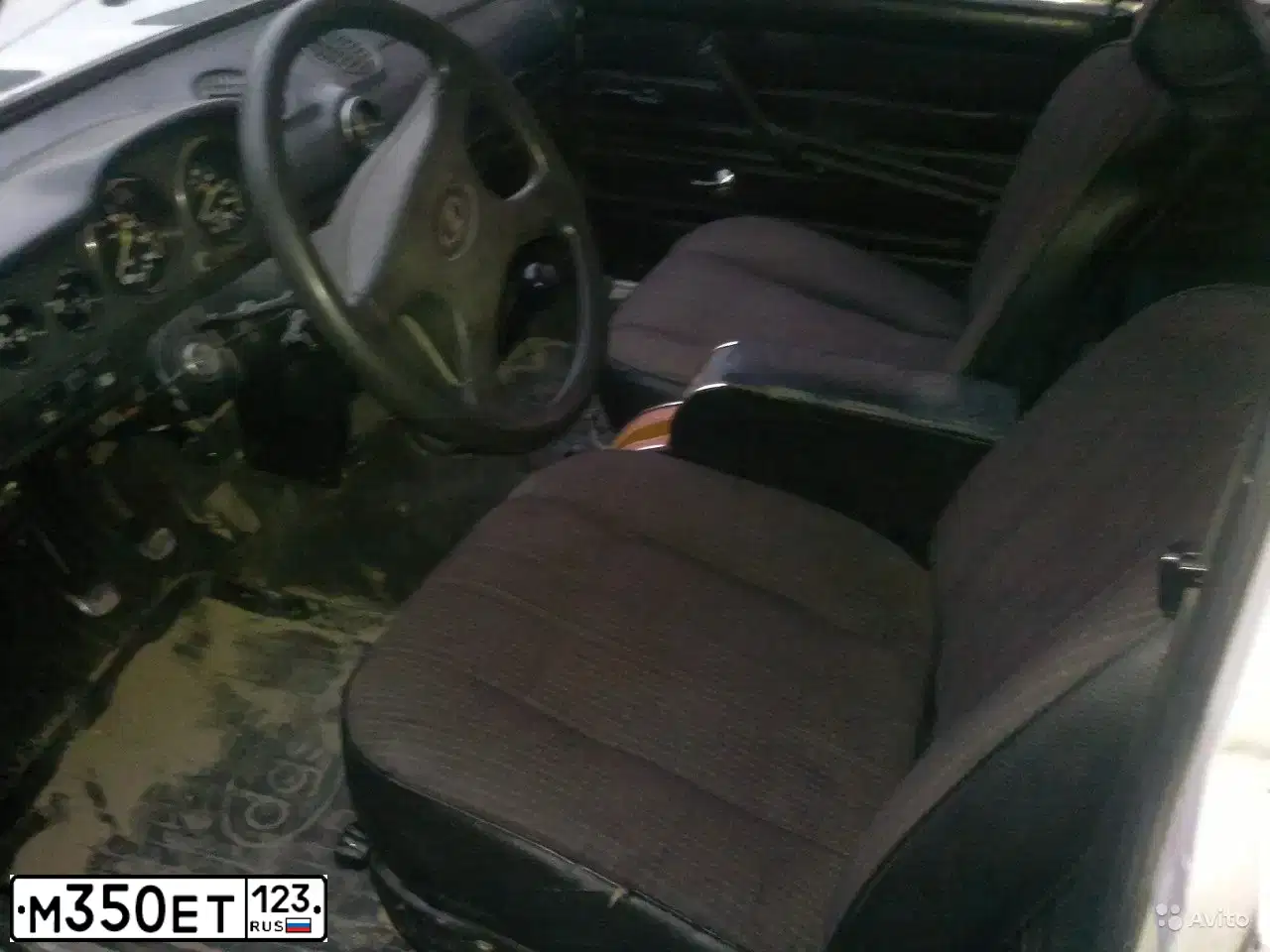 Фото автомобиля LADA 2106, 1998 — госномер М350ЕТ123. Цвет: ЯРКО-БЕЛЫЙ