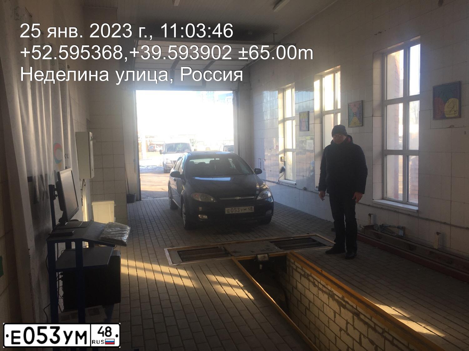 Фото автомобиля CHEVROLET LACETTI, 2007 — госномер С641ВЕ68. Цвет: ЧЕРНЫЙ