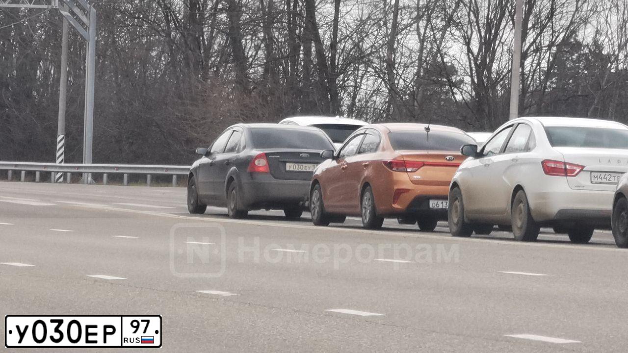 Фото автомобиля KIA RIO, 2012 — госномер Т546ЕО977