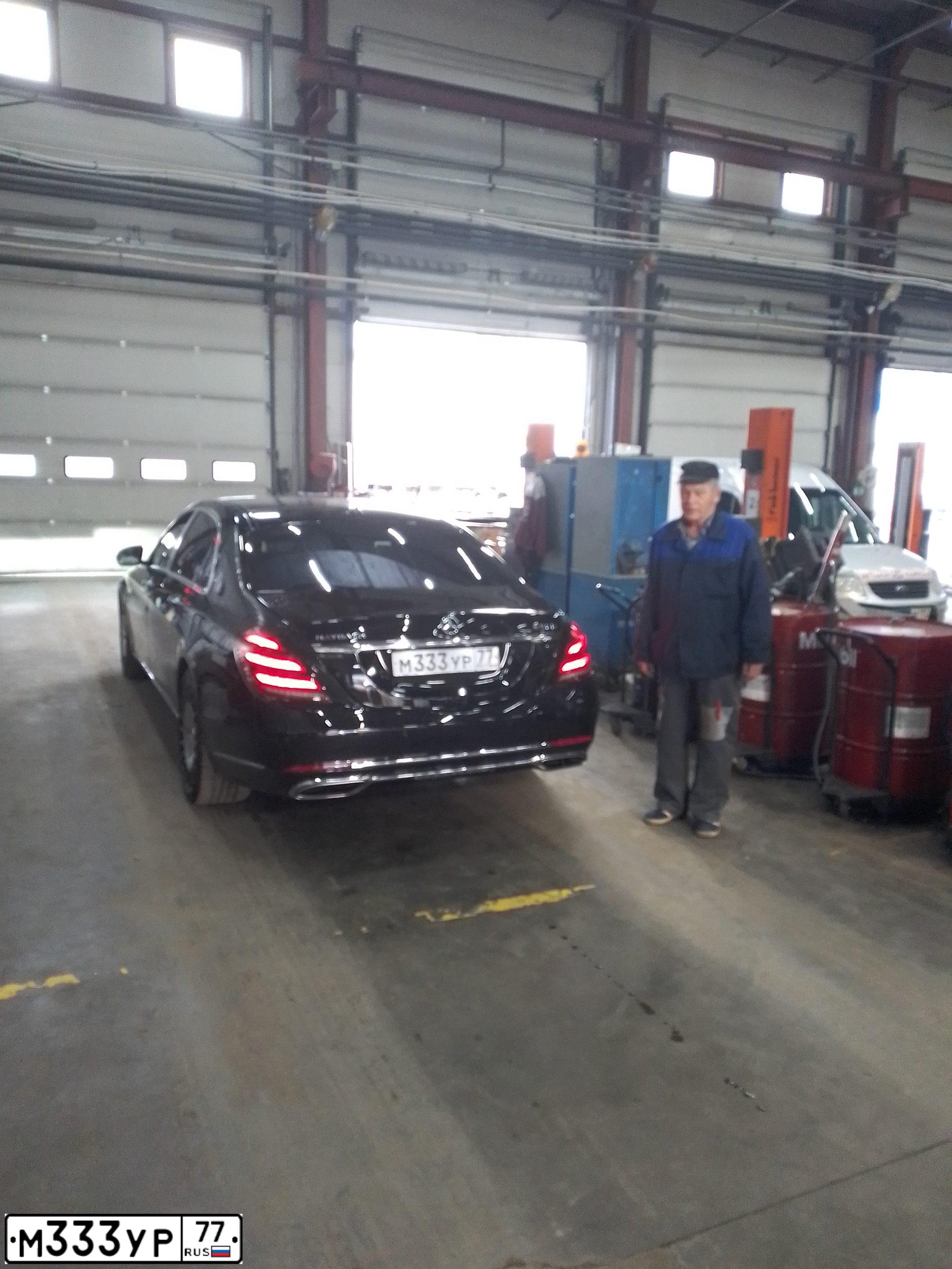 Фото автомобиля MERCEDES S-KLASSE, 2018 — госномер М333УР777. Цвет: ЧЕРНЫЙ