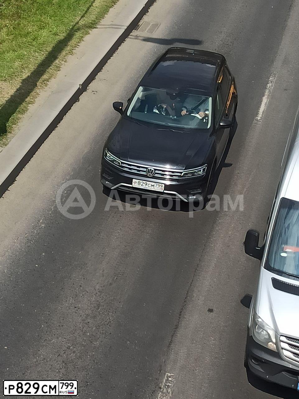 Фото автомобиля VOLKSWAGEN TIGUAN, 2019 — госномер Р829СМ799