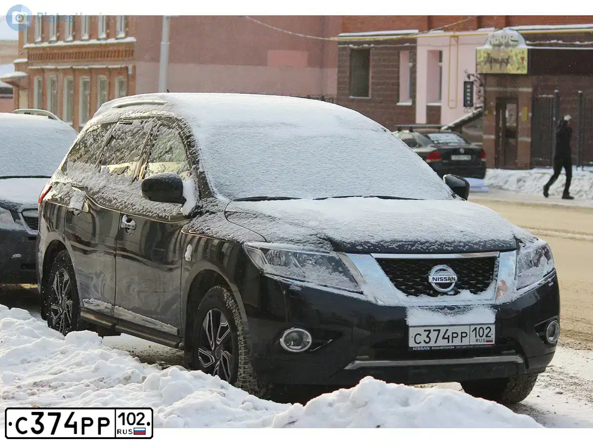 Фото автомобиля NISSAN PATHFINDER, 2015 — госномер У849ЕВ774