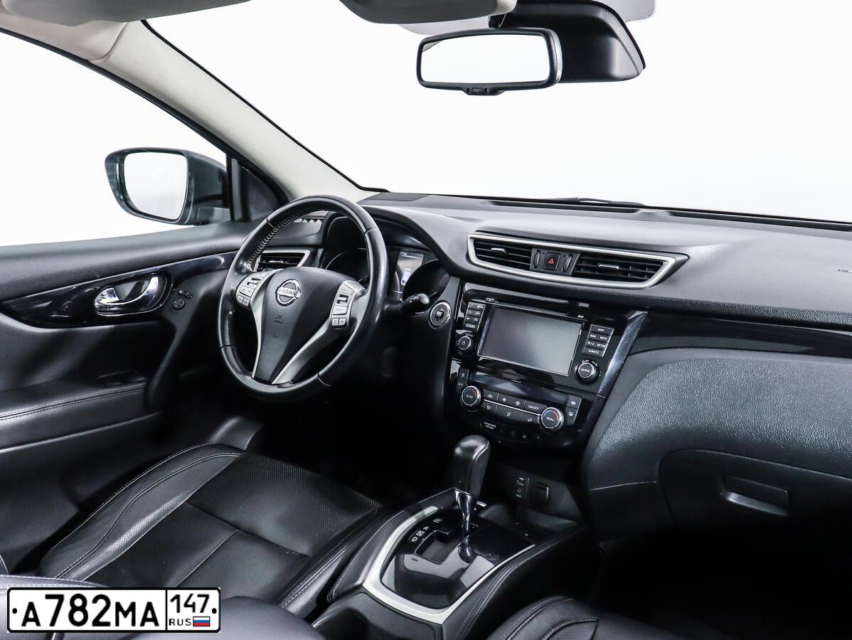 Фото автомобиля NISSAN QASHQAI, 2014 — госномер Т500АА178. Цвет: ЧЕРНЫЙ