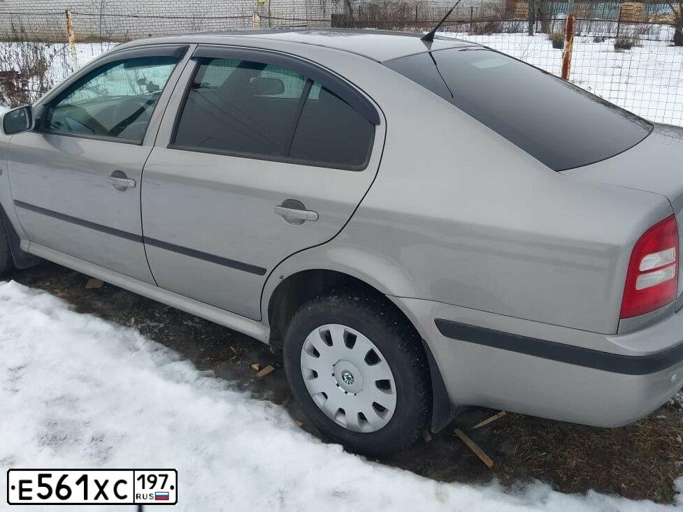 Фото автомобиля SKODA OCTAVIA, 2007 — госномер В251РС33. Цвет: ЧЕРНЫЙ