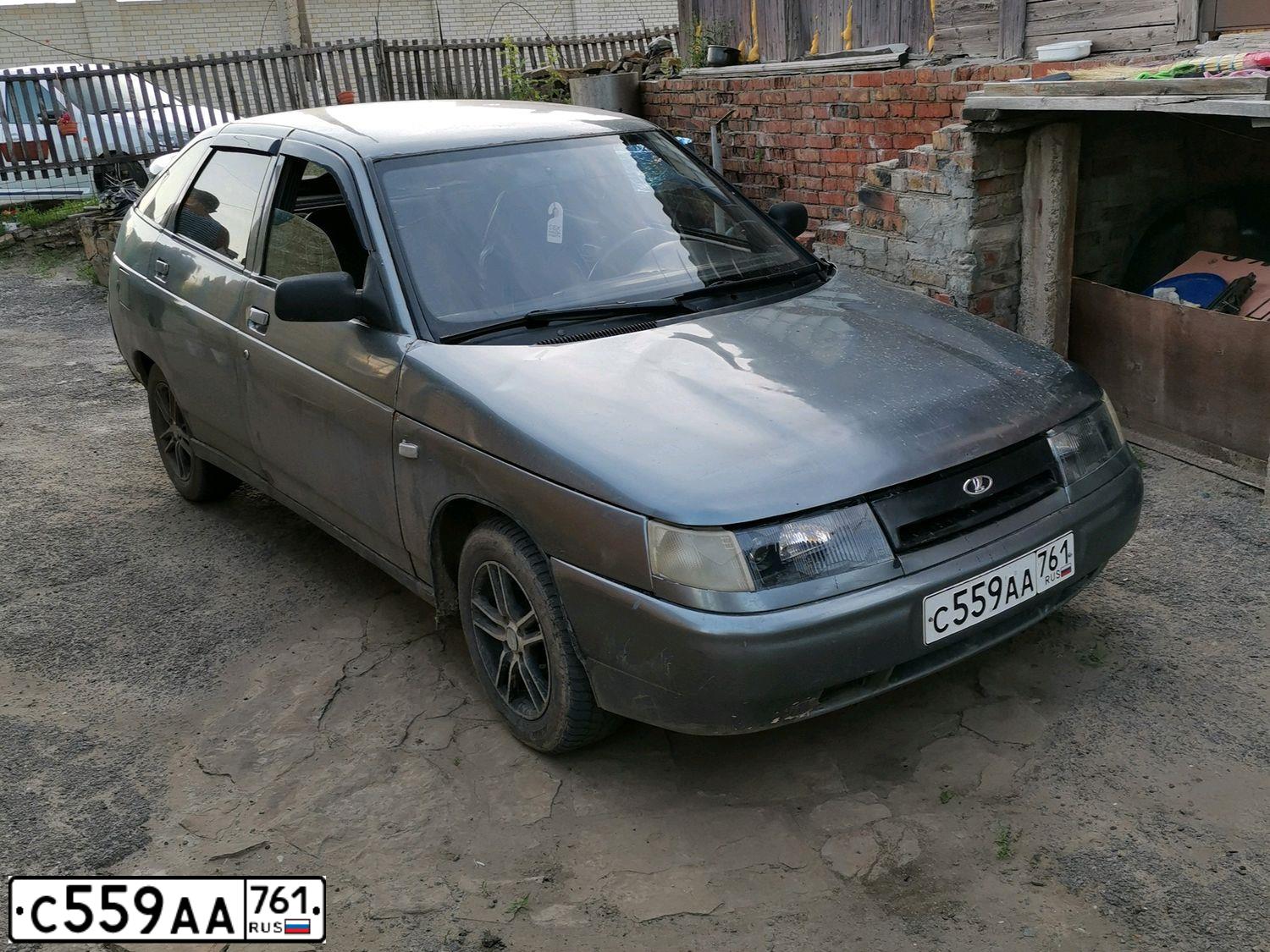 Фото автомобиля LADA 2112, 2006 — госномер С559АА761. Цвет: СРЕДНИЙ СЕРО-ЗЕЛЕНЫЙ МЕТАЛЛ