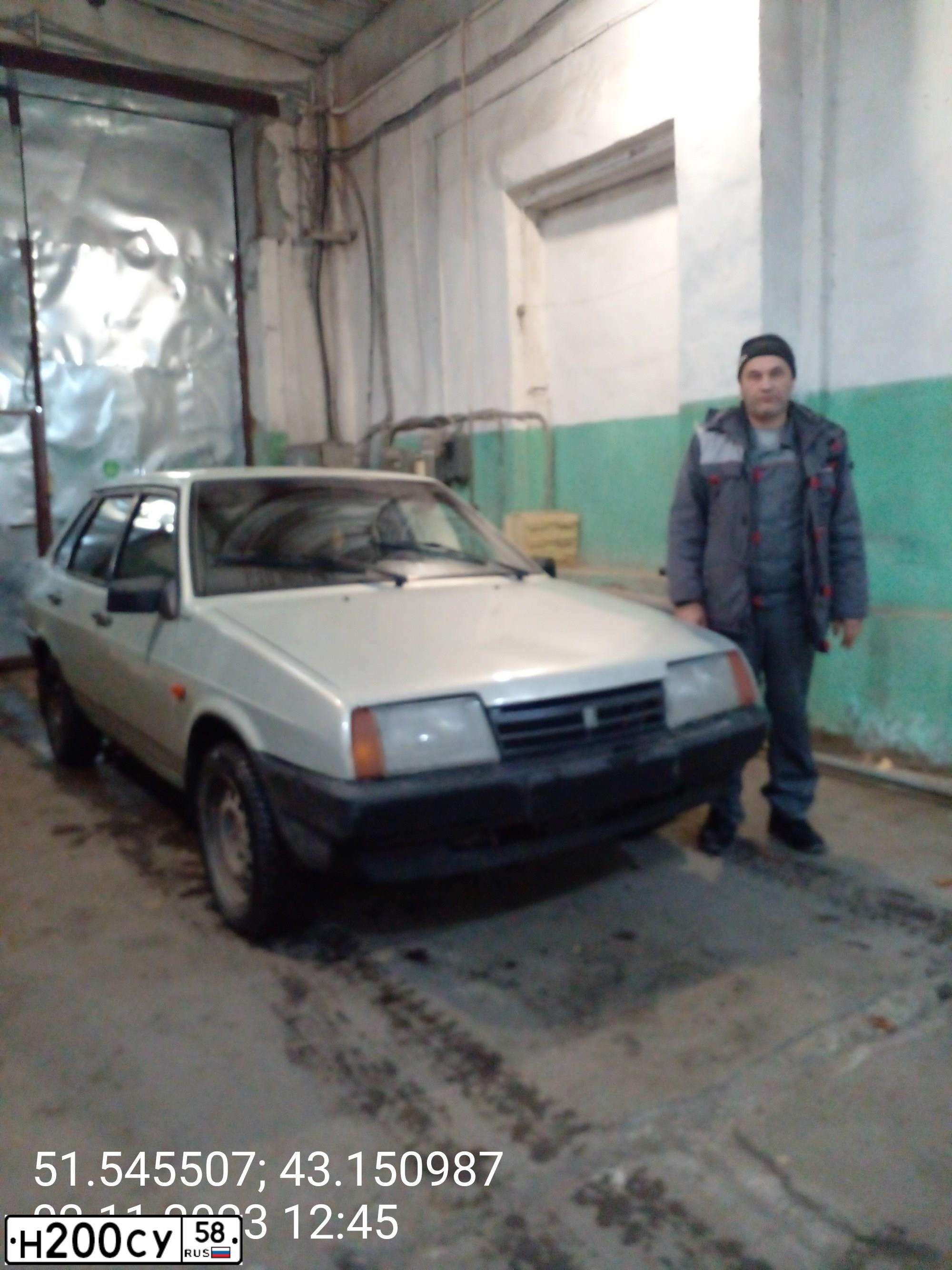 Фото автомобиля LADA 2109 SAMARA, 2003 — госномер М242АТ164. Цвет: ЖЕЛТО-ЗЕЛЕНЫЙ