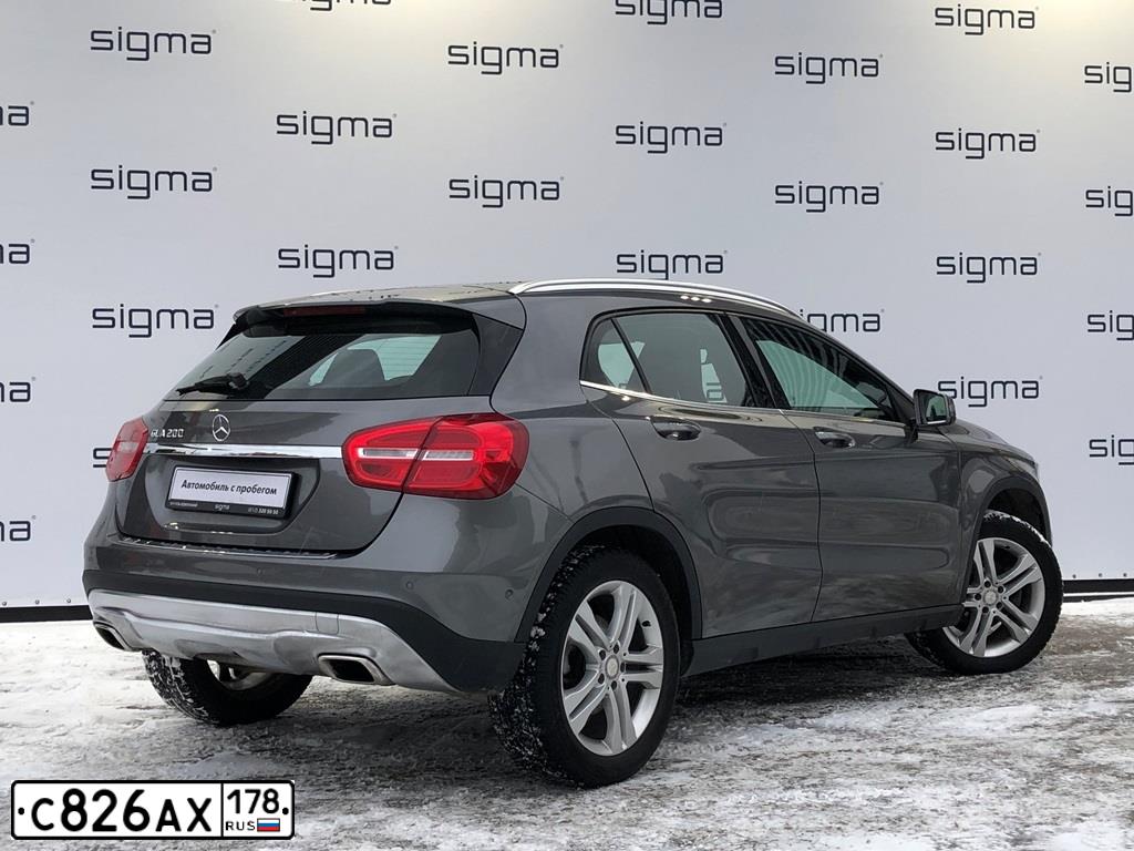 Фото автомобиля MERCEDES GLA-KLASSE, 2015 — госномер С826АХ178. Цвет: СЕРЫЙ
