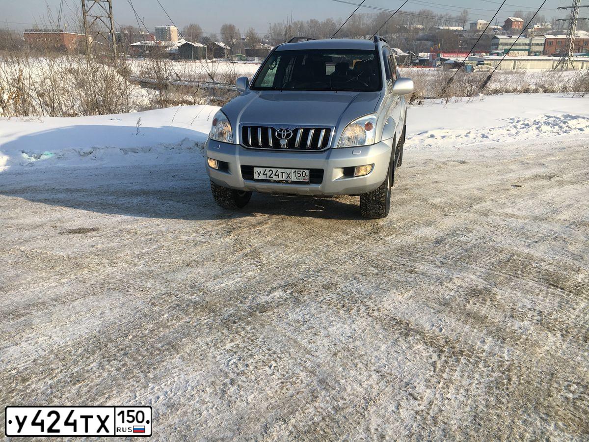 Фото автомобиля TOYOTA LANDCRUISER, 2004 — госномер А858НЕ03. Цвет: СЕРЕБРИСТЫЙ