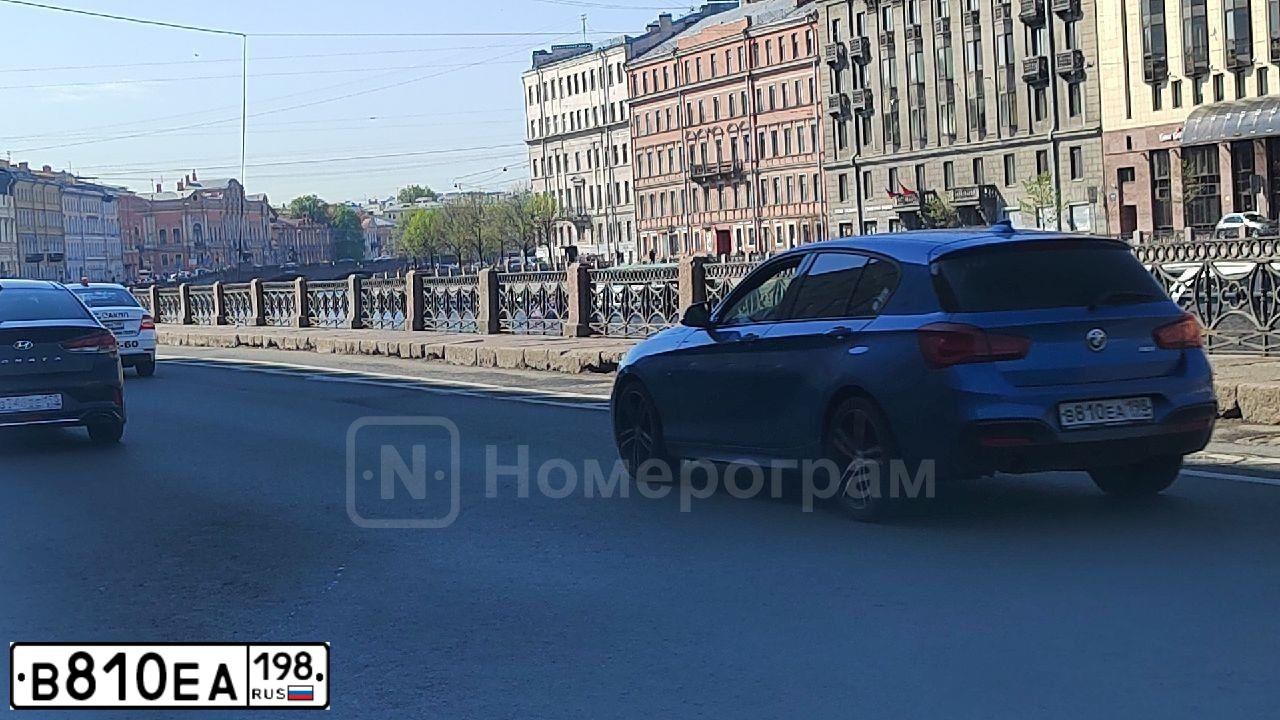 Фото автомобиля BMW 118I, 2018 — госномер С315НН136. Цвет: синий