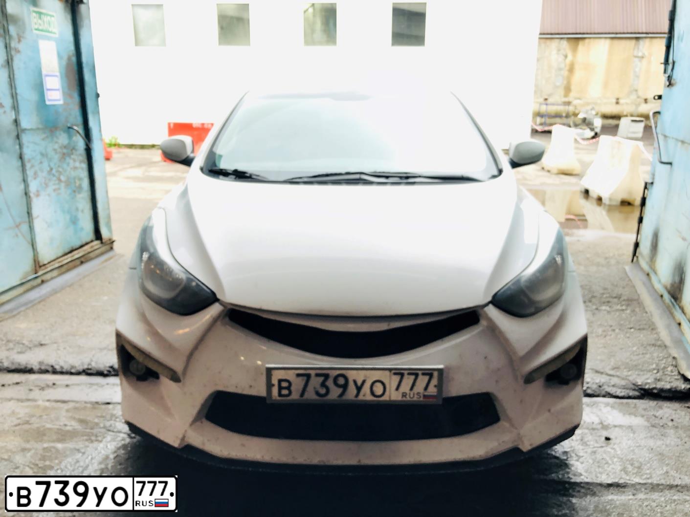 Фото автомобиля HYUNDAI ELANTRA, 2015 — госномер М979МУ82. Цвет: Белый