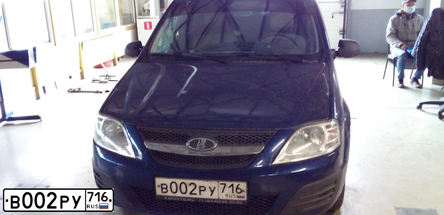 Фото автомобиля LADA LARGUS, 2016 — госномер В002РУ716. Цвет: СИНИЙ