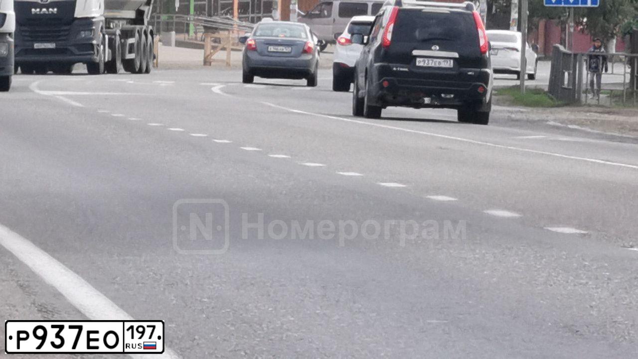 Фото автомобиля NISSAN X-TRAIL, 2010 — госномер Р684СО797. Цвет: ЧЕРНЫЙ