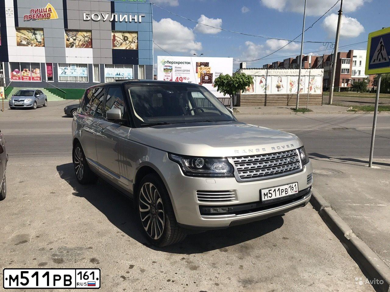 Фото автомобиля LANDROVER RANGE ROVER, 2012 — госномер В111ЕЕ70. Цвет: СЕРО-ЗОЛОТИСТЫЙ