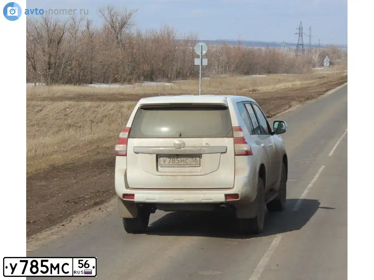 Фото автомобиля TOYOTA LAND CRUISER PRADO, 2013 — госномер Р334РУ186