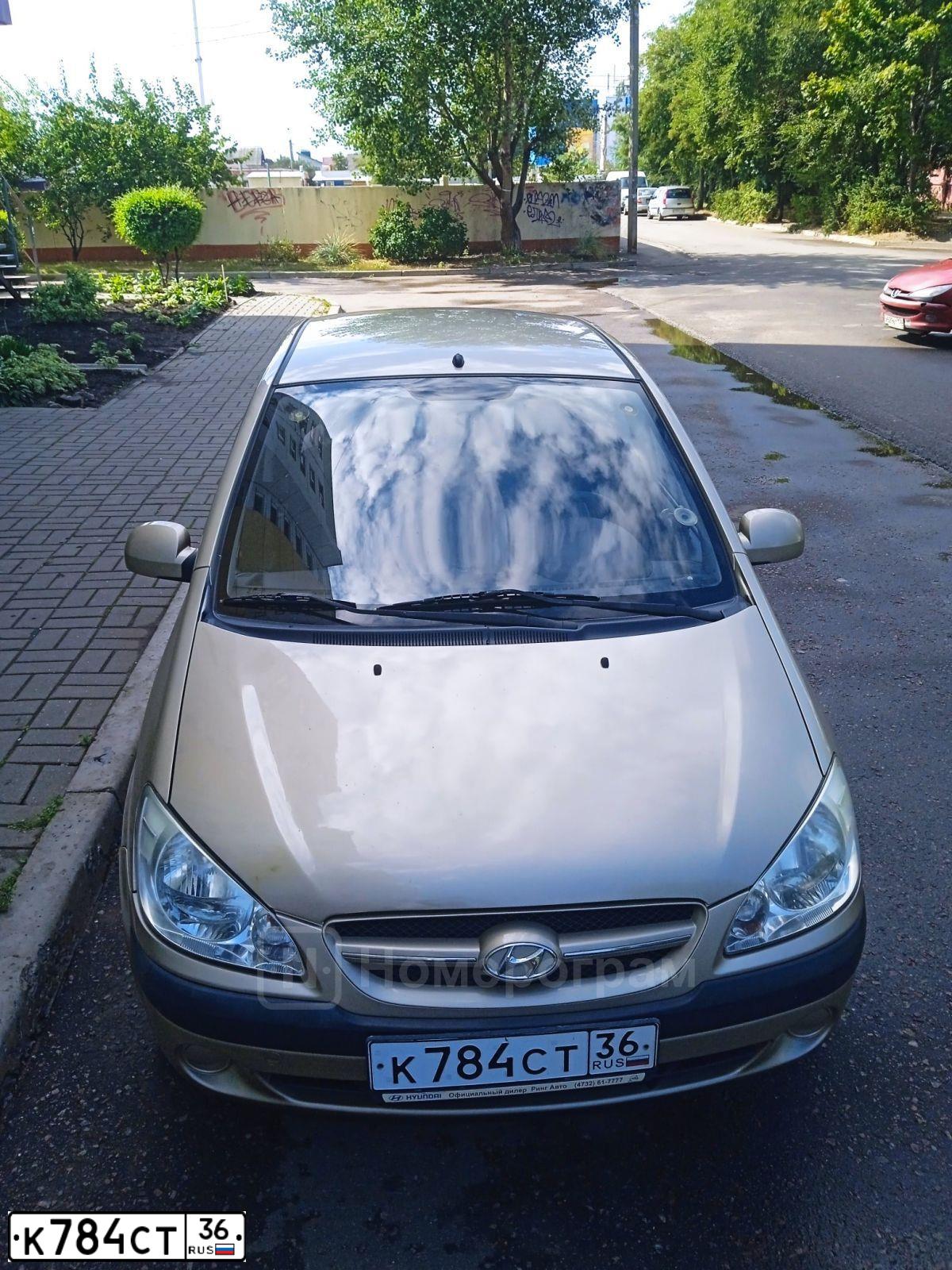 Фото автомобиля HYUNDAI GETZ, 2007 — госномер К784СТ36. Цвет: БЕЖЕВЫЙ