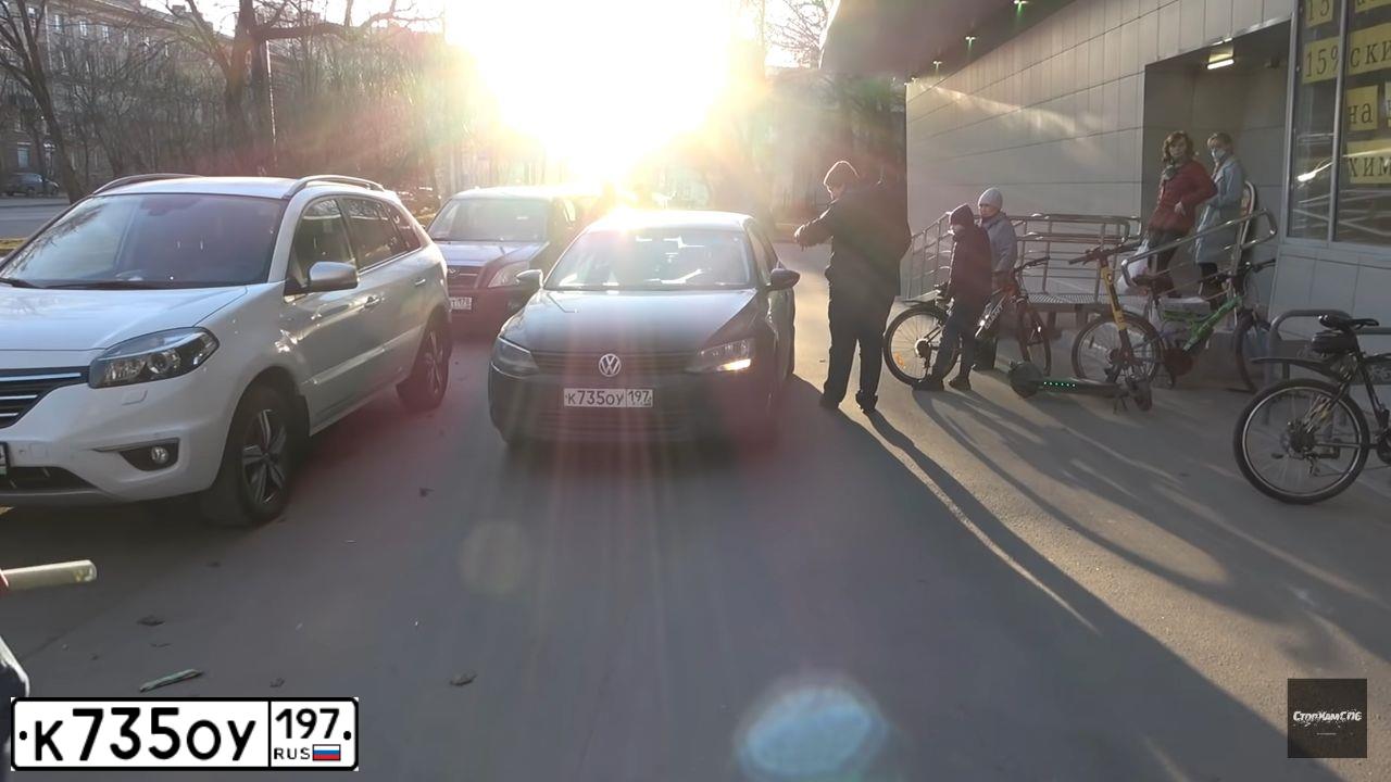 Фото автомобиля VOLKSWAGEN JETTA, 2011 — госномер К735ОУ197. Цвет: ЧЕРНЫЙ