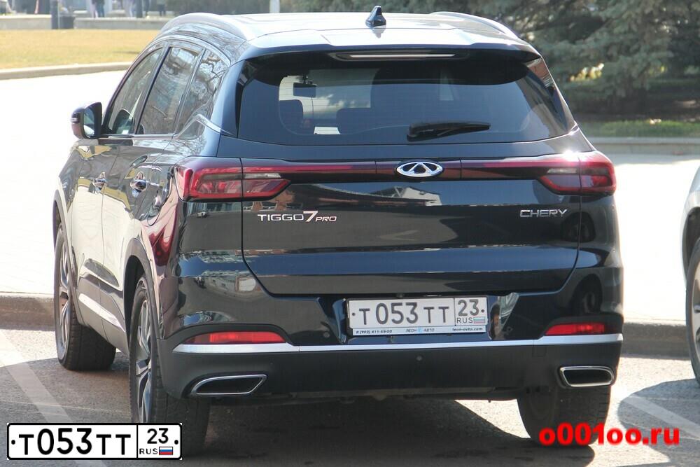Фото автомобиля TOYOTA CAMRY, 2012 — госномер М677ВН193. Цвет: ЧЕРНЫЙ МЕТАЛЛИК
