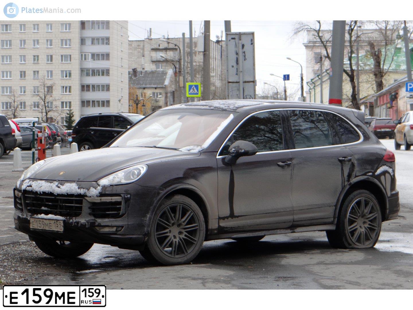 Фото автомобиля BMW X6, 2015 — госномер О060КУ159. Цвет: Белый
