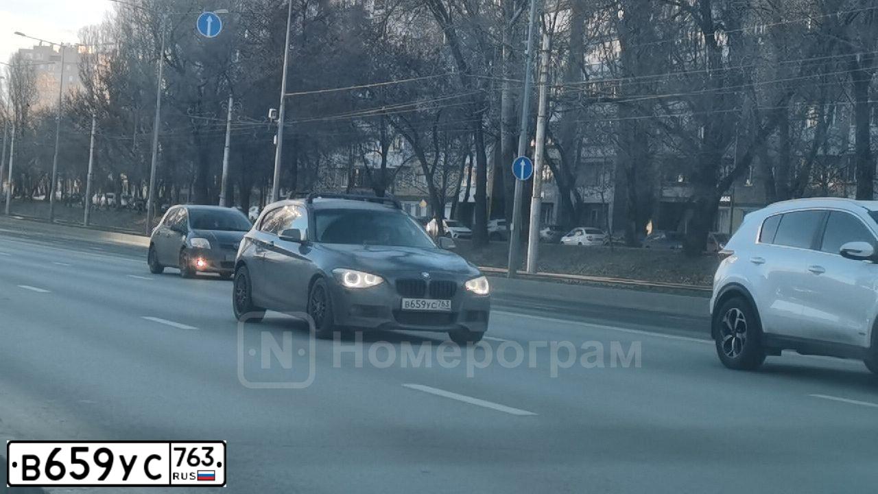 Фото автомобиля BMW SERIE 1, 2012 — госномер В659УС763. Цвет: СЕРЫЙ
