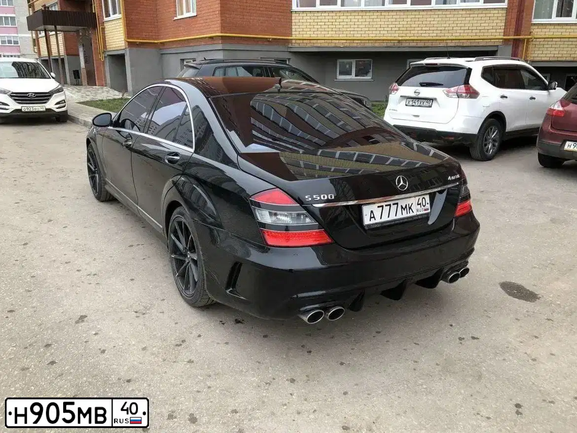 Фото автомобиля RENAULT MEGANE, 2014 — госномер О556КО790. Цвет: Красный