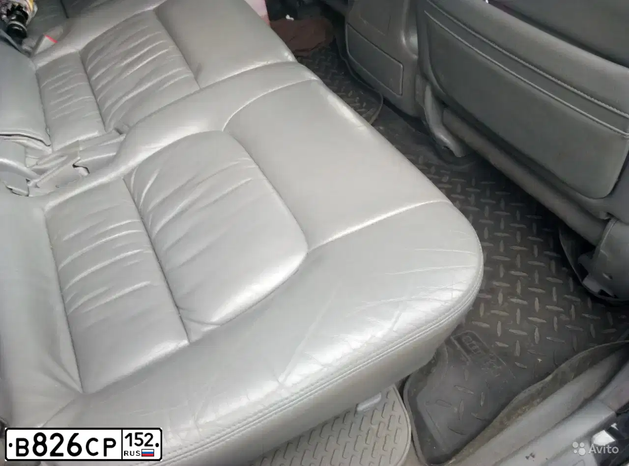 Фото автомобиля LEXUS LX, 2002 — госномер Е074ТВ21. Цвет: ЧЕРНЫЙ