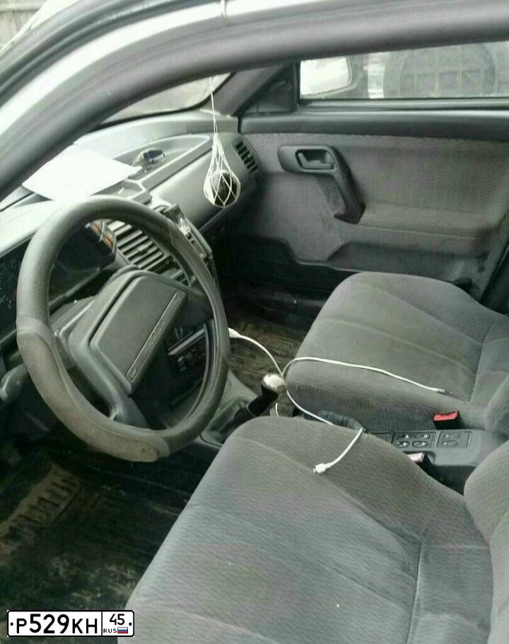 Фото автомобиля LADA 2112 LADA, 2003 — госномер Х091МУ55. Цвет: Светло-Серебристый металлик