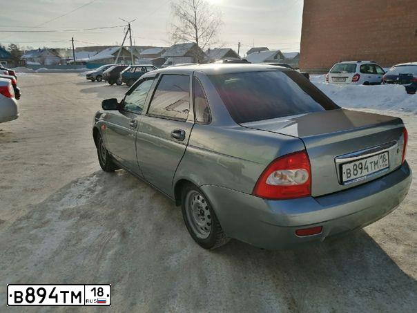 Фото автомобиля LADA PRIORA, 2007 — госномер У834МТ18. Цвет: СРЕДНИЙ СЕРО-ЗЕЛЕН.МЕТАЛЛ