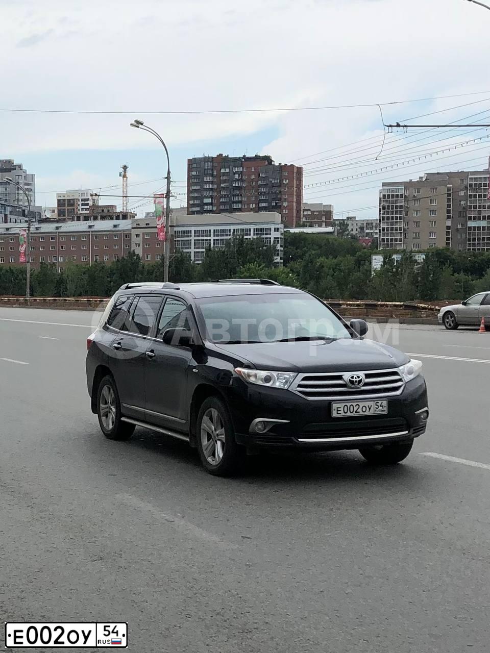 Фото автомобиля HONDA ACCORD, 2008 — госномер О575УЕ154. Цвет: ЧЕРНЫЙ