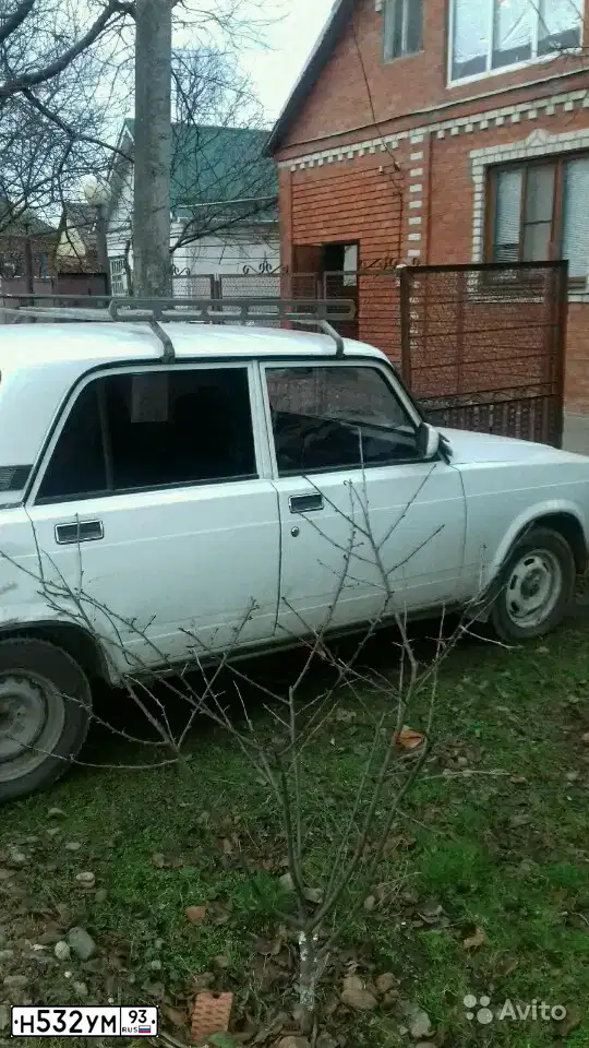Фото автомобиля LADA 2107, 1999 — госномер Н532УМ93. Цвет: Белый