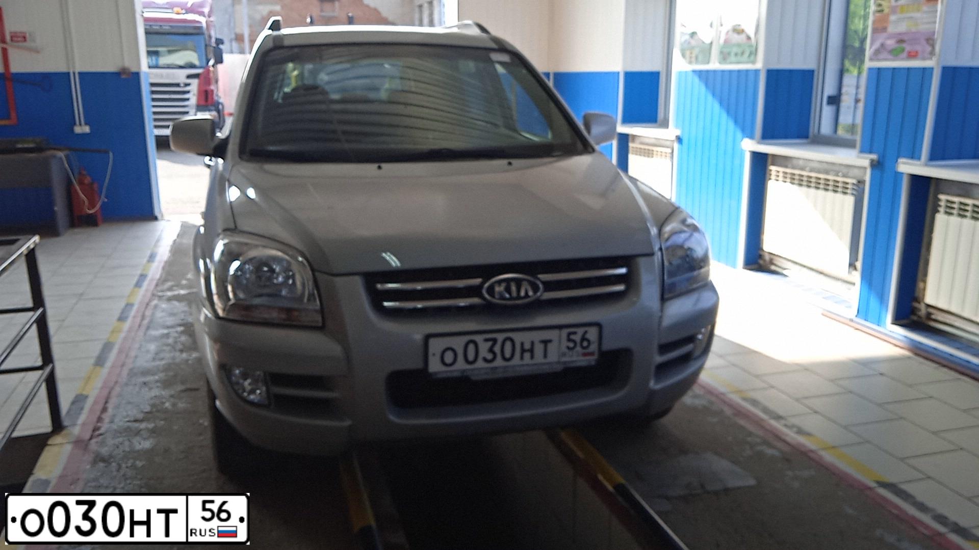 Фото автомобиля KIA SPORTAGE, 2007 — госномер О030НТ56. Цвет: СЕРЕБРИСТЫЙ