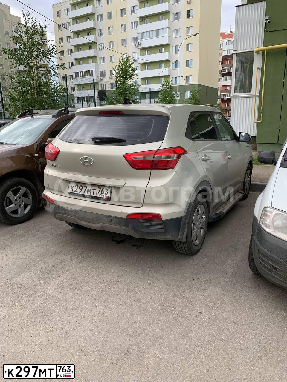 Фото автомобиля HYUNDAI CRETA, 2018 — госномер Е367АХ147. Цвет: БЕЖЕВЫЙ