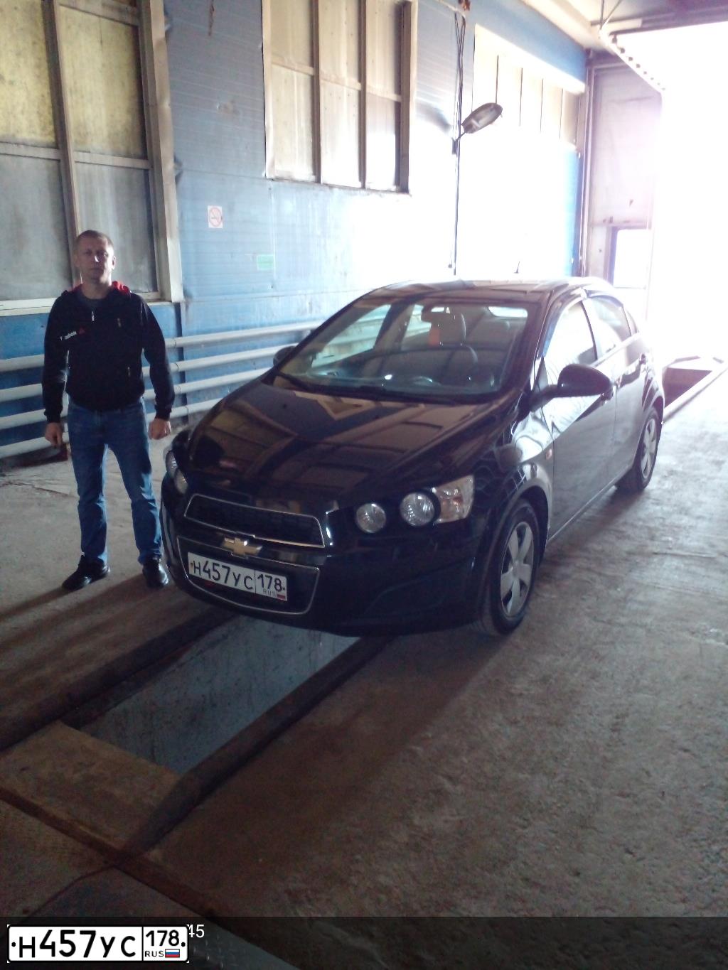 Фото автомобиля CHEVROLET T AVEO, 2013 — госномер К315НО53. Цвет: ЧЕРНЫЙ