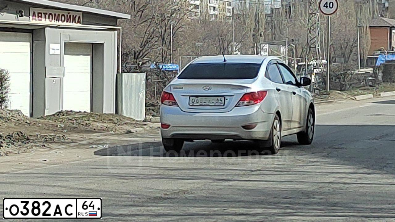 Фото автомобиля BMW X5, 2001 — госномер Р823ЕО32. Цвет: Серебристый