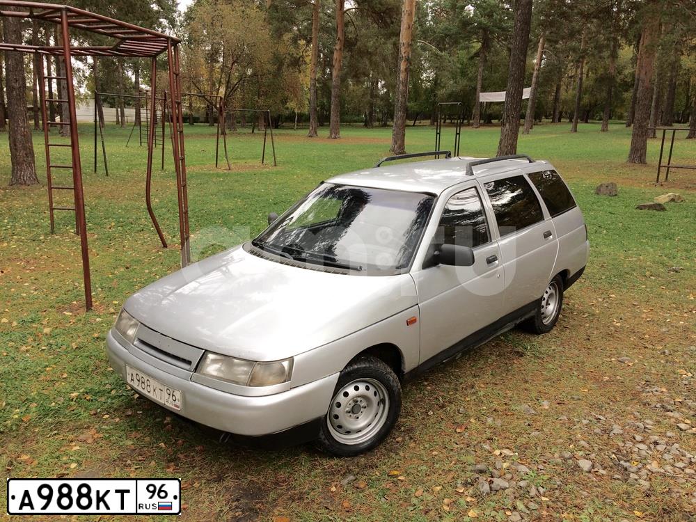 Фото автомобиля LADA 2111, 2002 — госномер А988КТ96. Цвет: СВЕТЛО-СЕРЫЙ