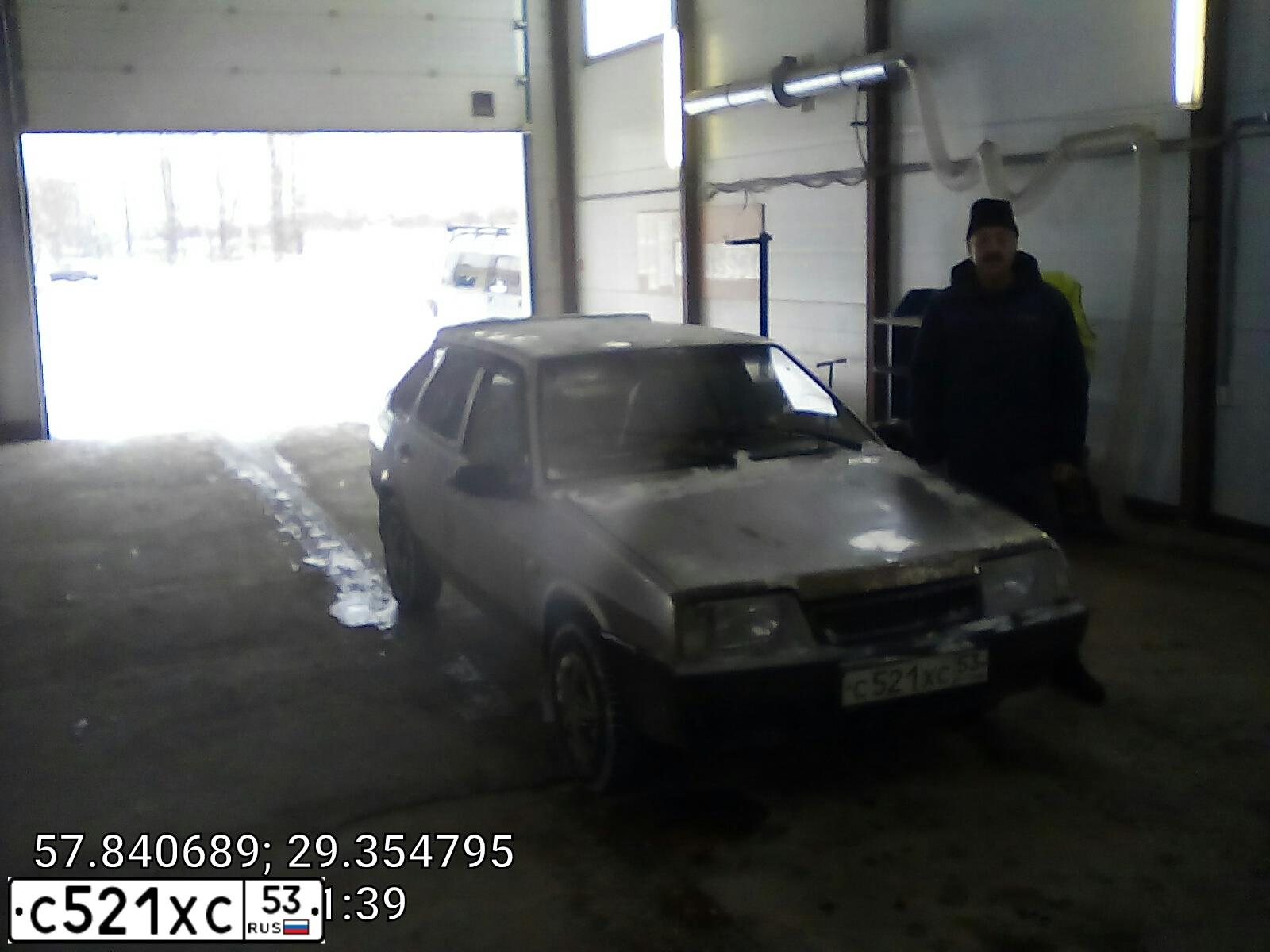 Фото автомобиля LADA 2109 SAMARA, 2000 — госномер Т541СМ60. Цвет: БЕЖЕВО-РОЗОВЫЙ