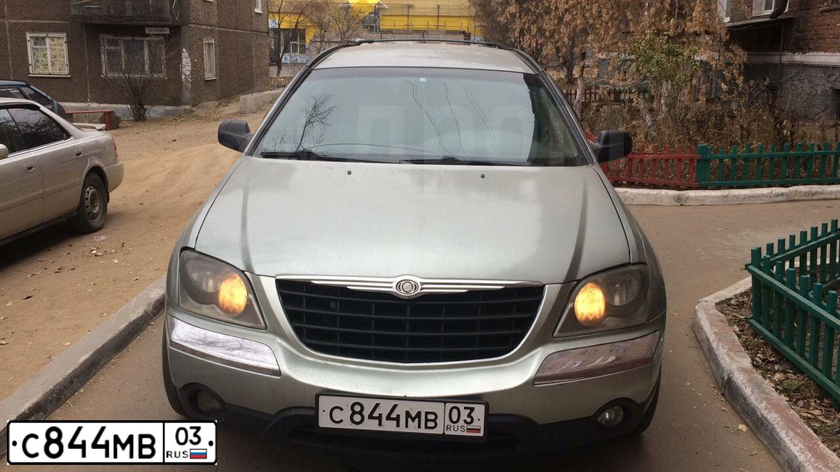 Фото автомобиля CHRYSLER PACIFICA, 2003 — госномер О286КА138. Цвет: Серый