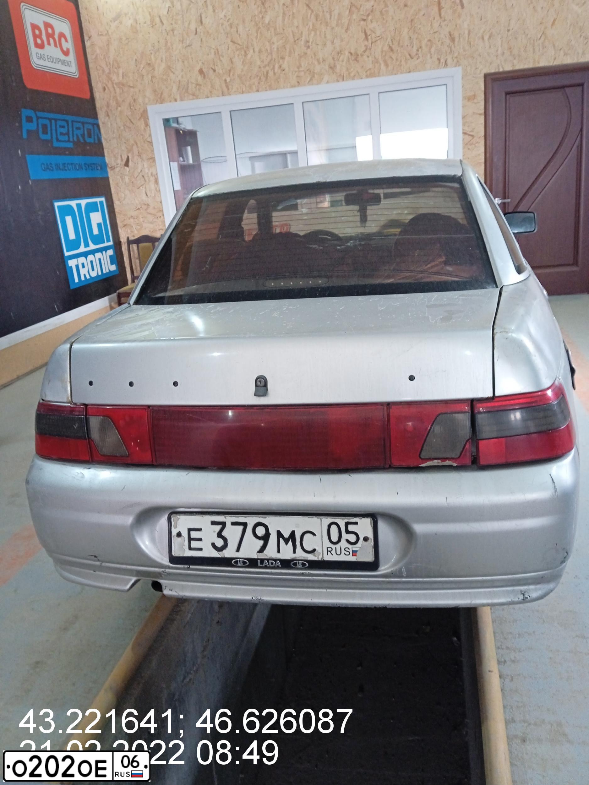 Фото автомобиля LADA 2170 PRIORA, 2010 — госномер Т907КО05. Цвет: СЕРО-СИНЕ-ЗЕЛЕНЫЙ