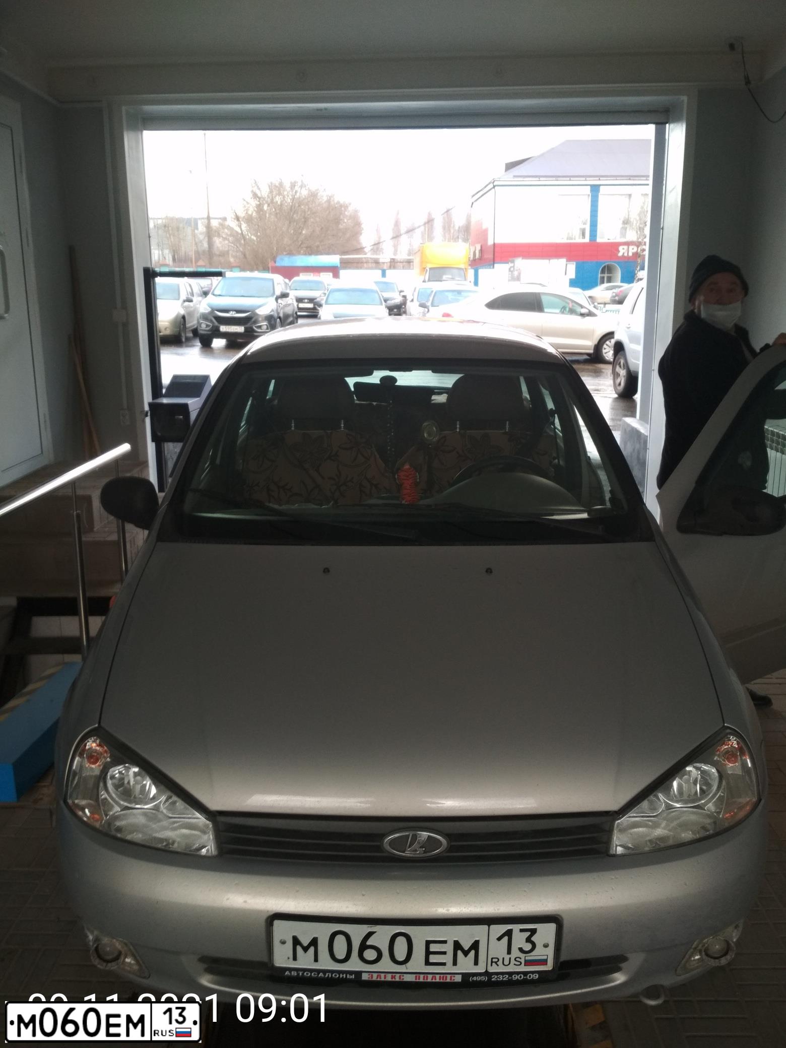 Фото автомобиля LADA 1117 KALINA, 2008 — госномер М060ЕМ13. Цвет: СЕРЕБРИСТЫЙ