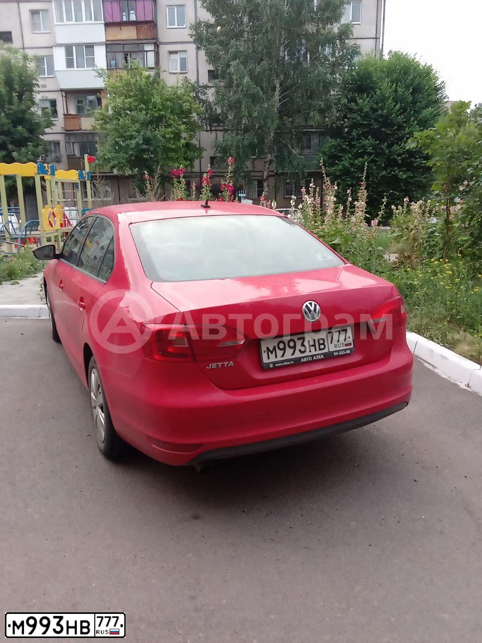 Фото автомобиля VOLKSWAGEN JETTA, 2014 — госномер М993НВ777. Цвет: КРАСНЫЙ