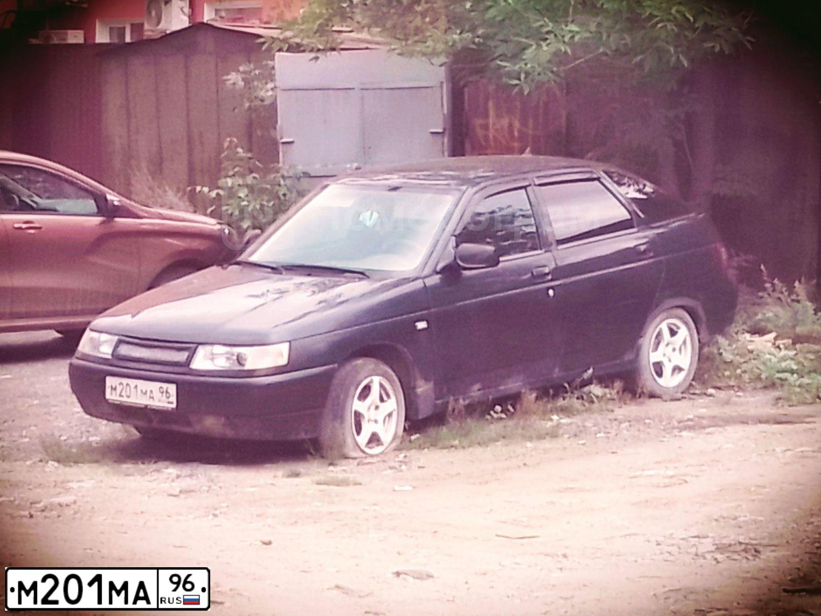 Фото автомобиля LADA 2112 LADA, 2008 — госномер М201МА96. Цвет: ЧЕРНЫЙ