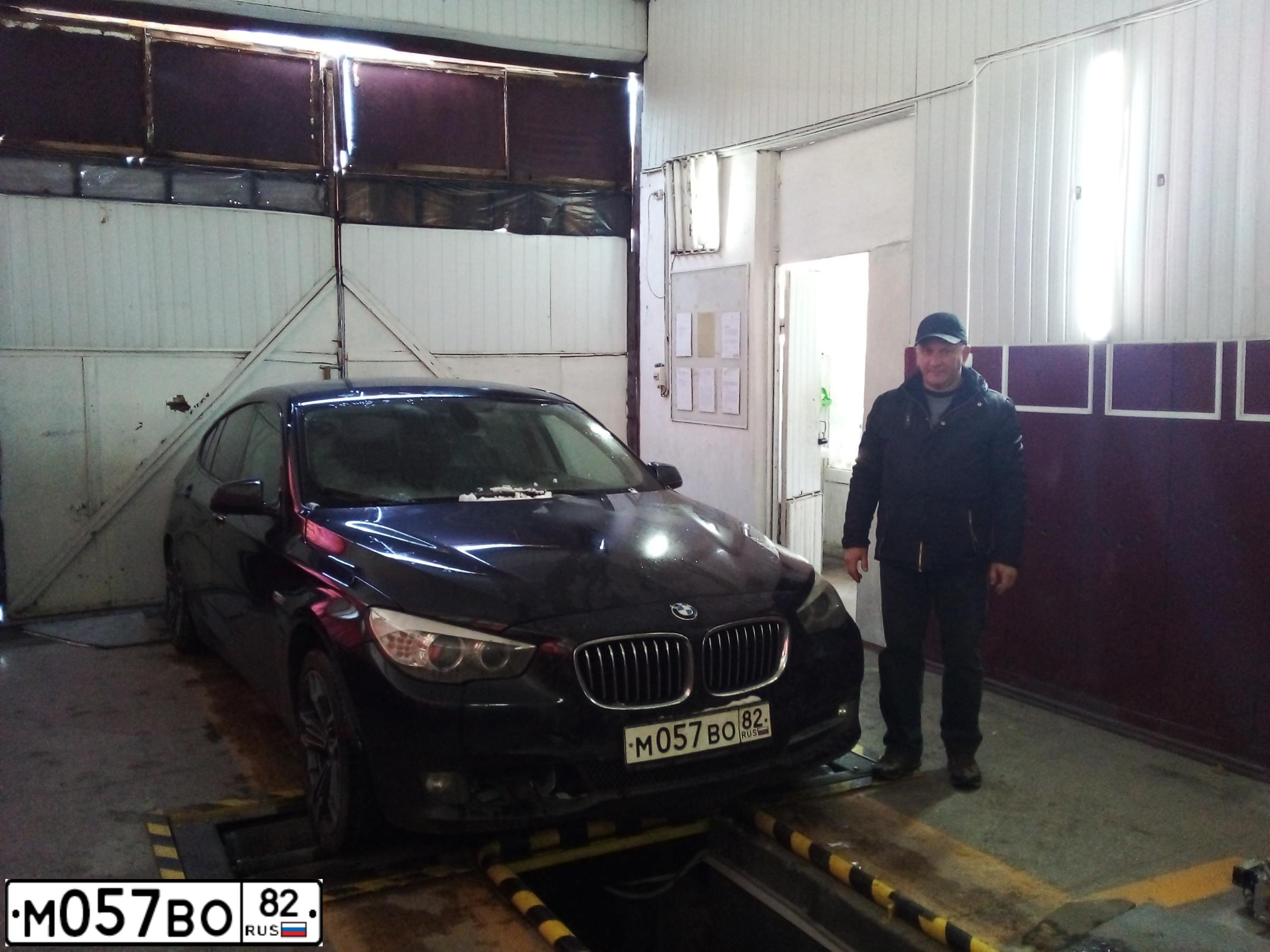 Фото автомобиля BMW SERIE 5 GT, 2010 — госномер М057ВО82. Цвет: ЧЕРНЫЙ