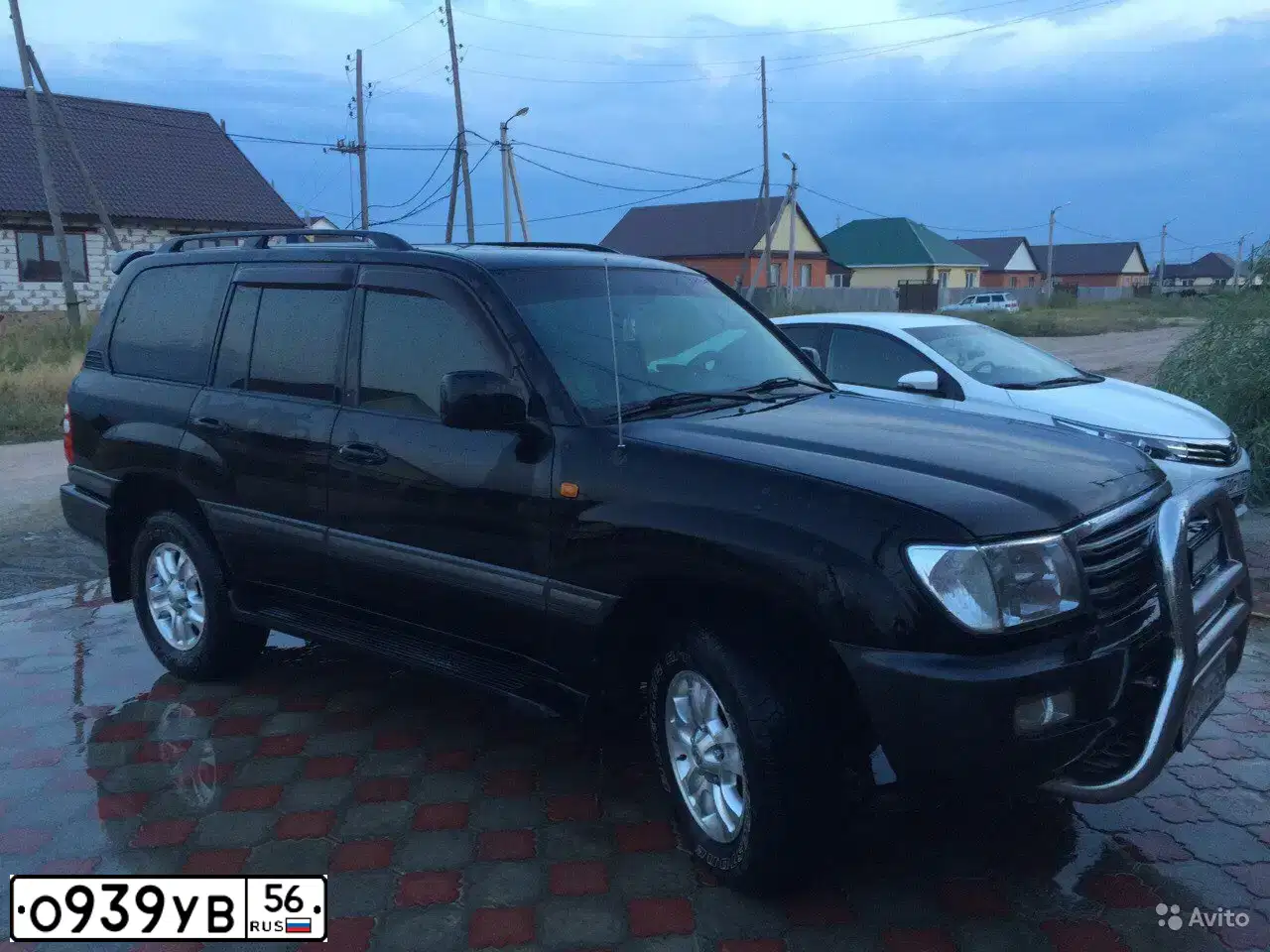 Фото автомобиля TOYOTA LANDCRUISER, 2004 — госномер А651УВ123. Цвет: ЧЕРНЫЙ